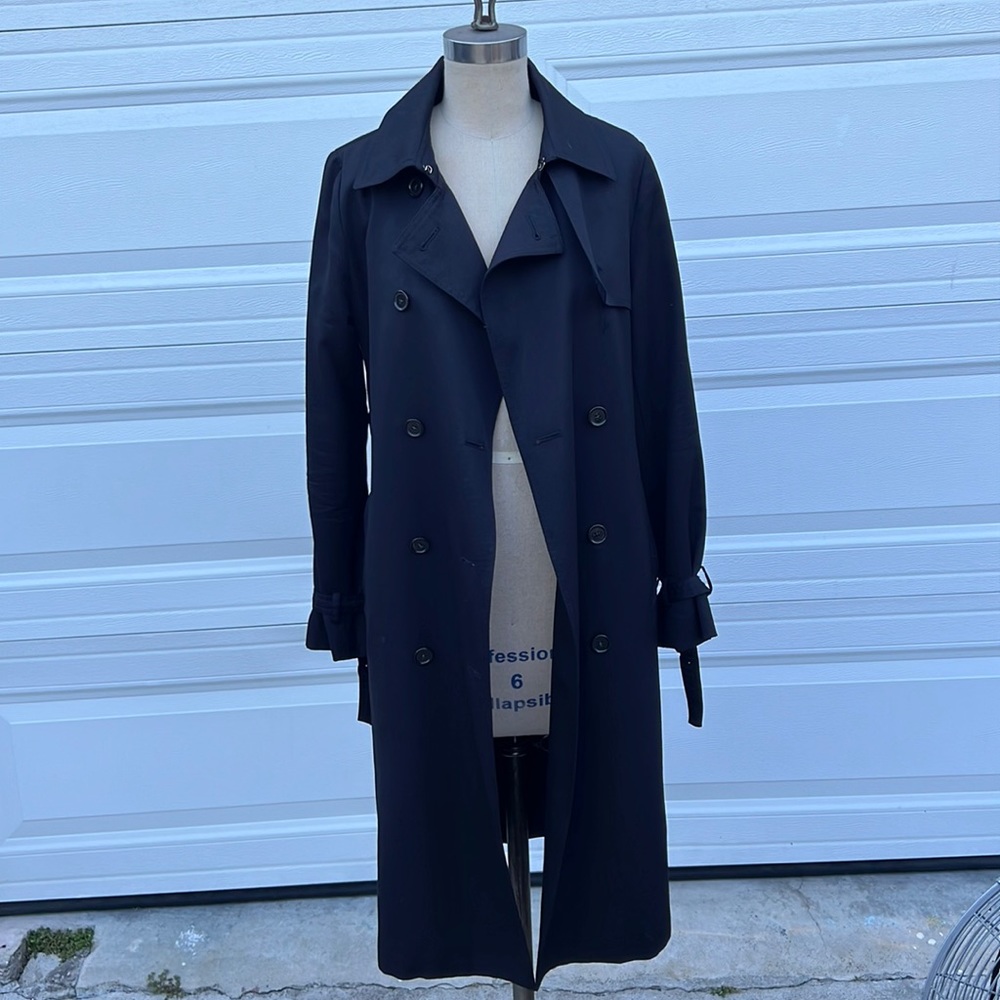 BLACK TRENCH COAT